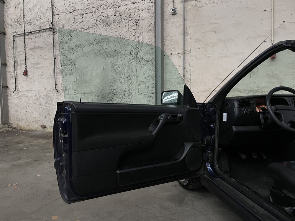 Volkswagen Golf Cabriolet 1.8 90PS 1995 -Orig. EN-, LX-XH-63