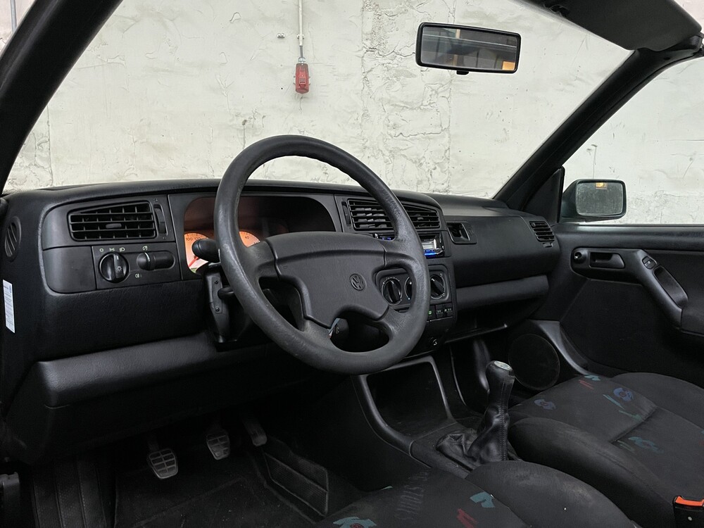 Volkswagen Golf Cabriolet 1.8 90PS 1995 -Orig. EN-, LX-XH-63