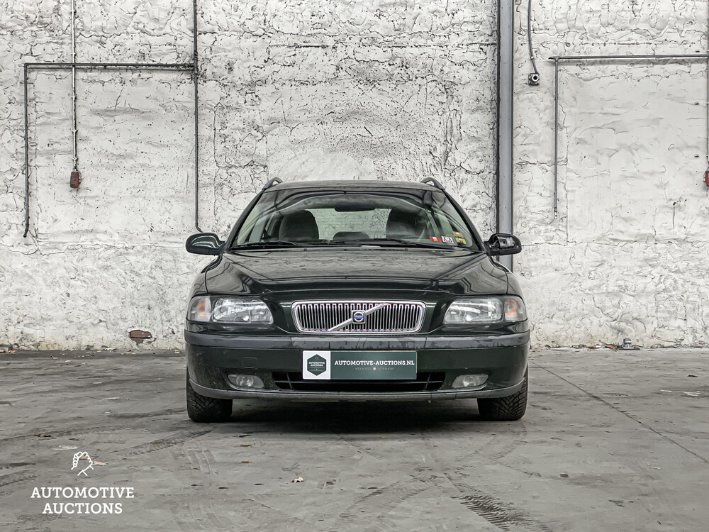 Volvo V70 2.4 Comfort Line 140PS 2000 -Orig. NL-, 38-GH-SH