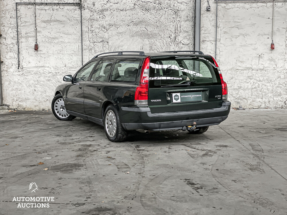 Volvo V70 2.4 Comfort Line 140PS 2000 -Orig. NL-, 38-GH-SH