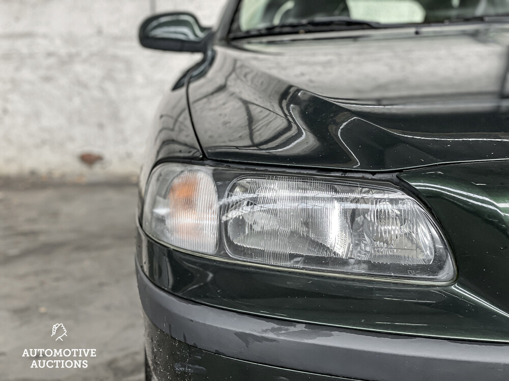 Volvo V70 2.4 Comfort Line 140PS 2000 -Orig. NL-, 38-GH-SH