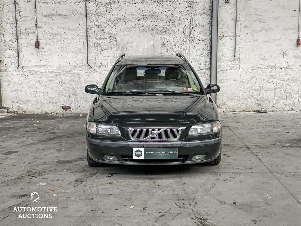 Volvo V70 2.4 Comfort Line 140PS 2000 -Orig. NL-, 38-GH-SH