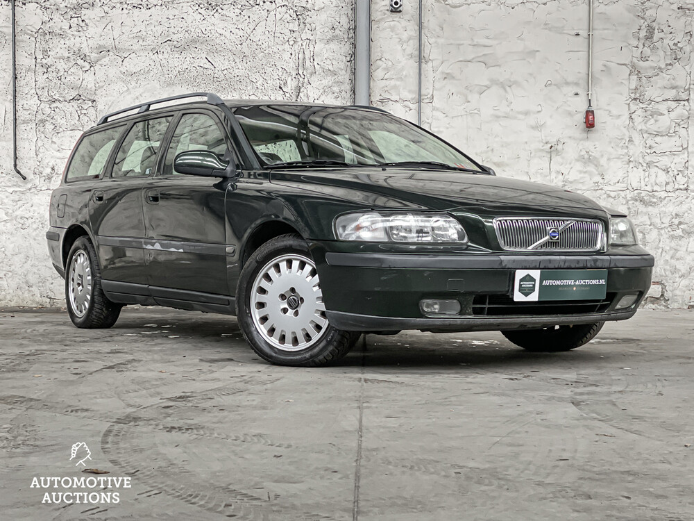 Volvo V70 2.4 Comfort Line 140PS 2000 -Orig. NL-, 38-GH-SH