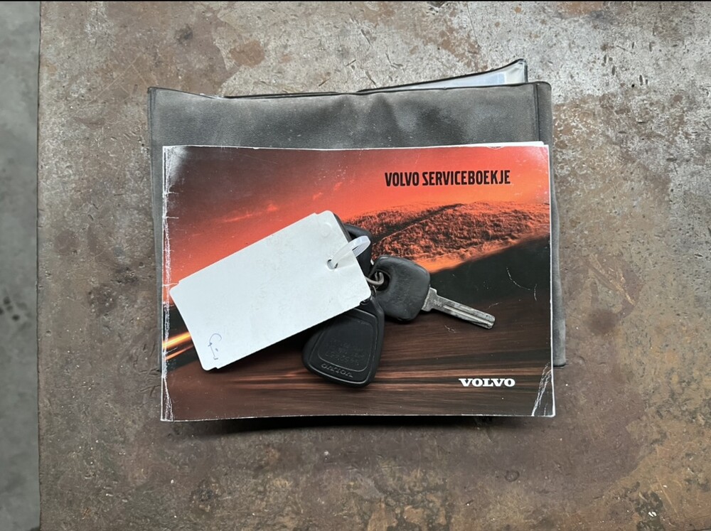 Volvo V70 2.4 Comfort Line 140PS 2000 -Orig. NL-, 38-GH-SH