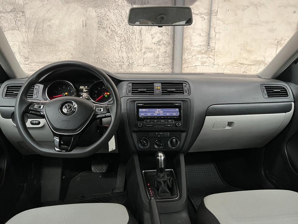 Volkswagen Jetta 2.0 S SOHC 154PS 2015