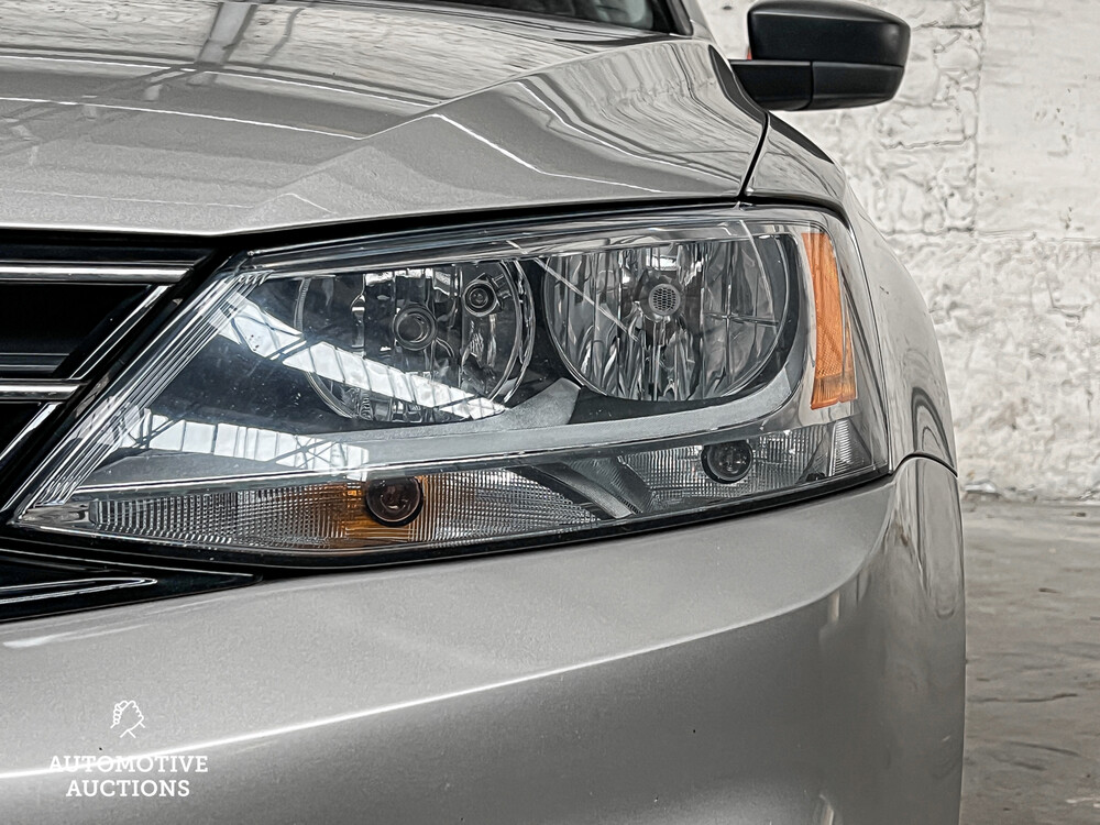 Volkswagen Jetta 2.0 S SOHC 154PS 2015