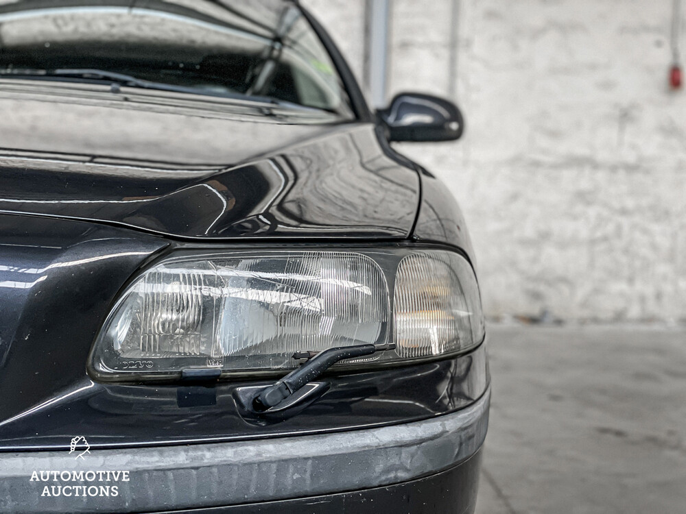 Volvo V70 2.4 140PS 2000, 42-HRT-6