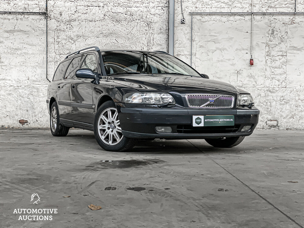 Volvo V70 2.4 140PS 2000, 42-HRT-6