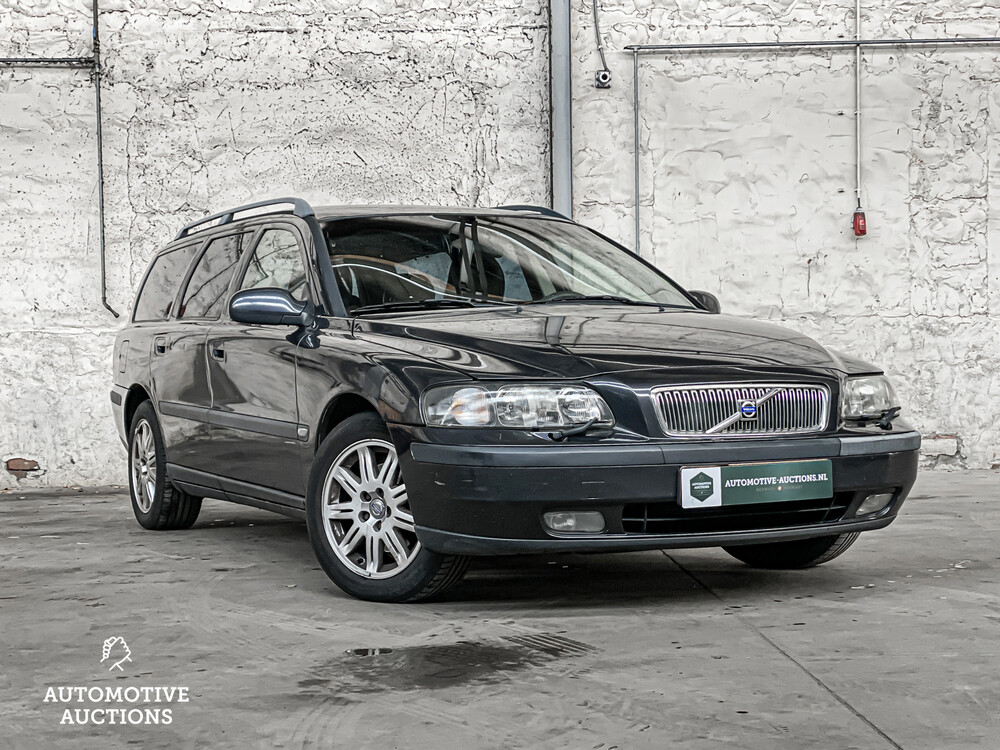 Volvo V70 2.4 140PS 2000, 42-HRT-6