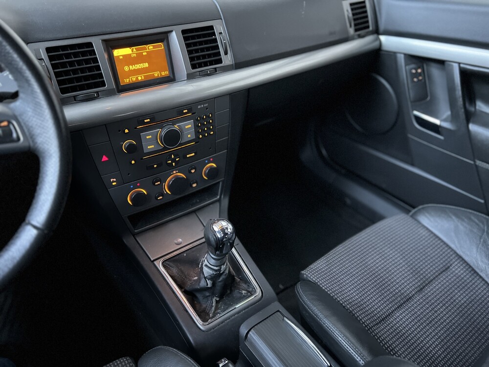 Opel Vectra GTS 2.2-16V Elegance 155PS 2005 -Orig. NL-, 64-PV-PP