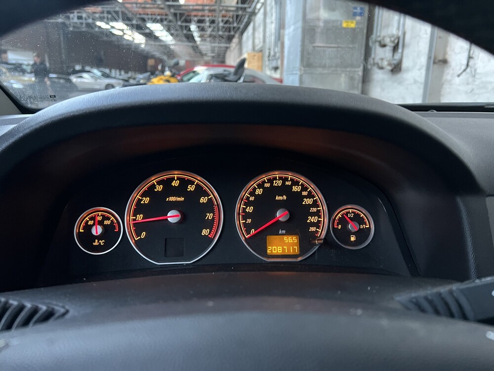 Opel Vectra GTS 2.2-16V Elegance 155PS 2005 -Orig. NL-, 64-PV-PP