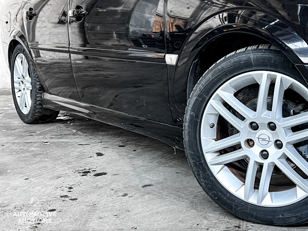 Opel Vectra GTS 2.2-16V Elegance 155PS 2005 -Orig. NL-, 64-PV-PP