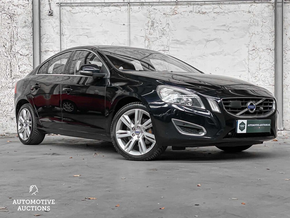 Volvo S60 3.0 T6 AWD Summum 305PS 2010 -Orig. GB-50-LTS-5-KARTON