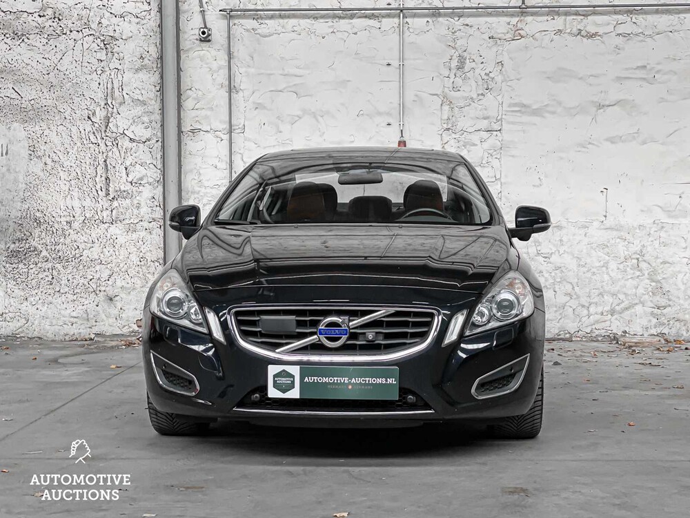 Volvo S60 3.0 T6 AWD Summum 305PS 2010 -Orig. GB-50-LTS-5-KARTON