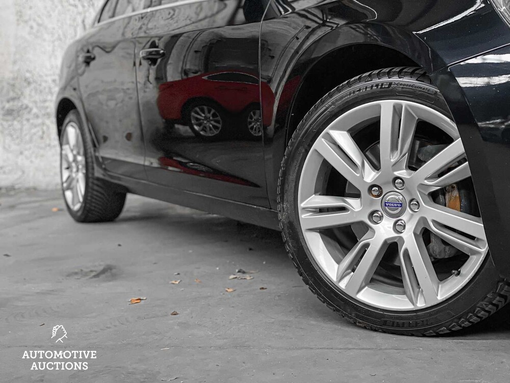 Volvo S60 3.0 T6 AWD Summum 305PS 2010 -Orig. GB-50-LTS-5-KARTON