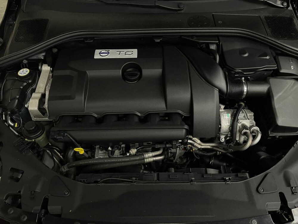 Volvo S60 3.0 T6 AWD Summum 305PS 2010 -Orig. GB-50-LTS-5-KARTON