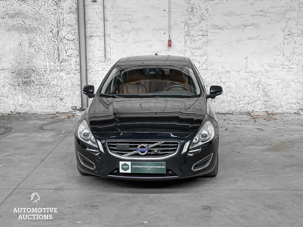 Volvo S60 3.0 T6 AWD Summum 305PS 2010 -Orig. GB-50-LTS-5-KARTON