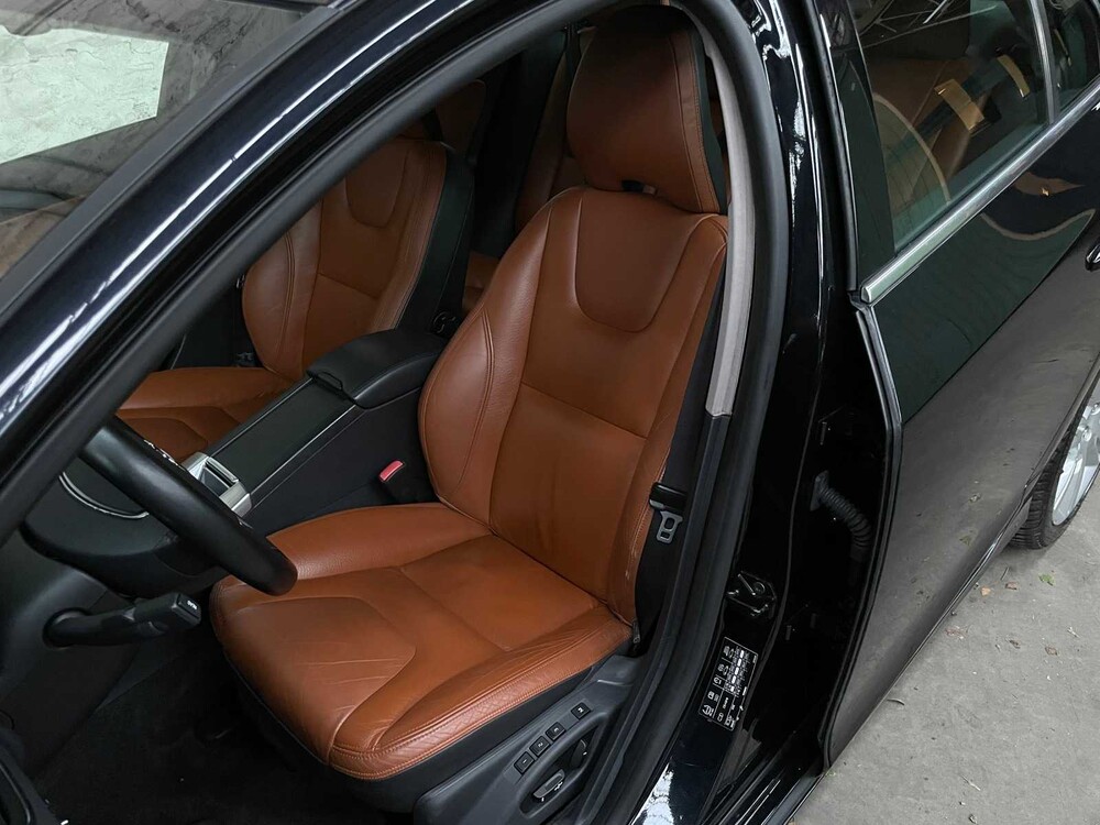 Volvo S60 3.0 T6 AWD Summum 305PS 2010 -Orig. GB-50-LTS-5-KARTON