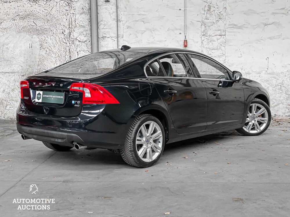 Volvo S60 3.0 T6 AWD Summum 305PS 2010 -Orig. GB-50-LTS-5-KARTON