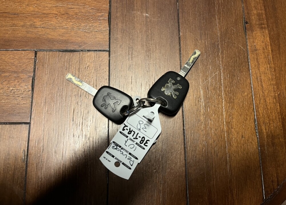 Peugeot 107 1.0-12V XS 68pk 2012 -Orig. NL-, 38-TLR-2