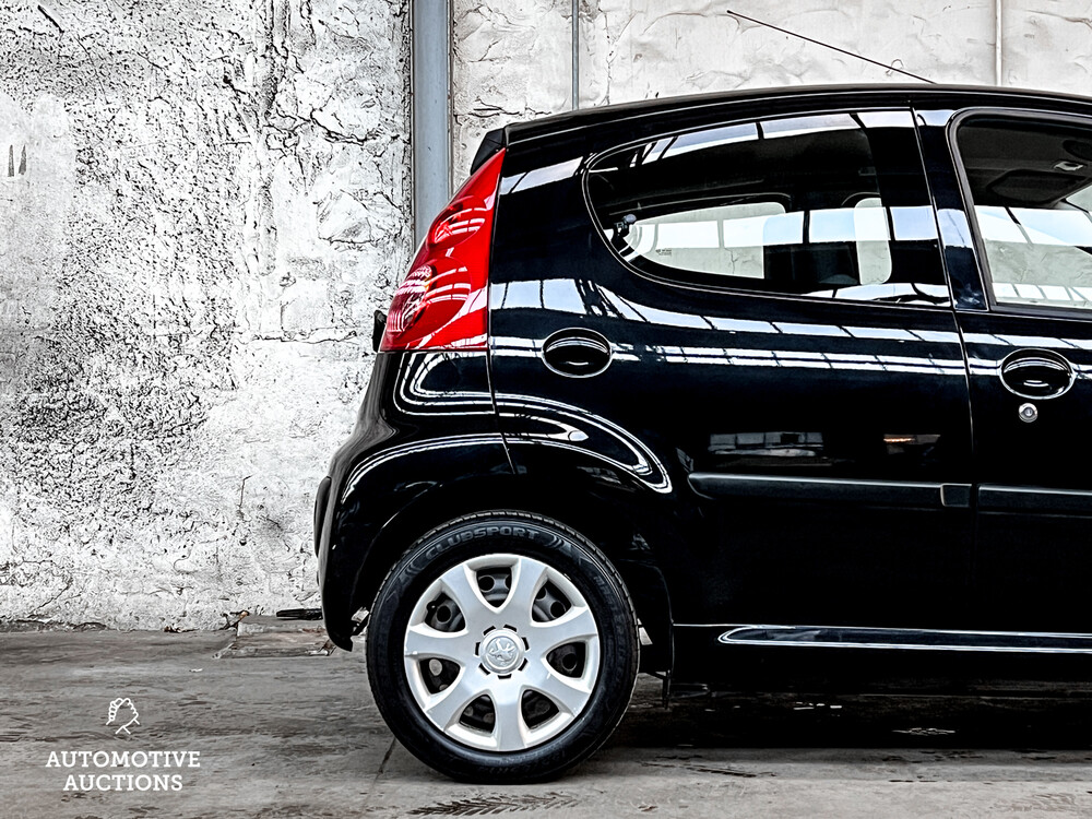 Peugeot 107 1.0-12V XS 68hp 2012 -Orig. GB-, 38-TLR-2