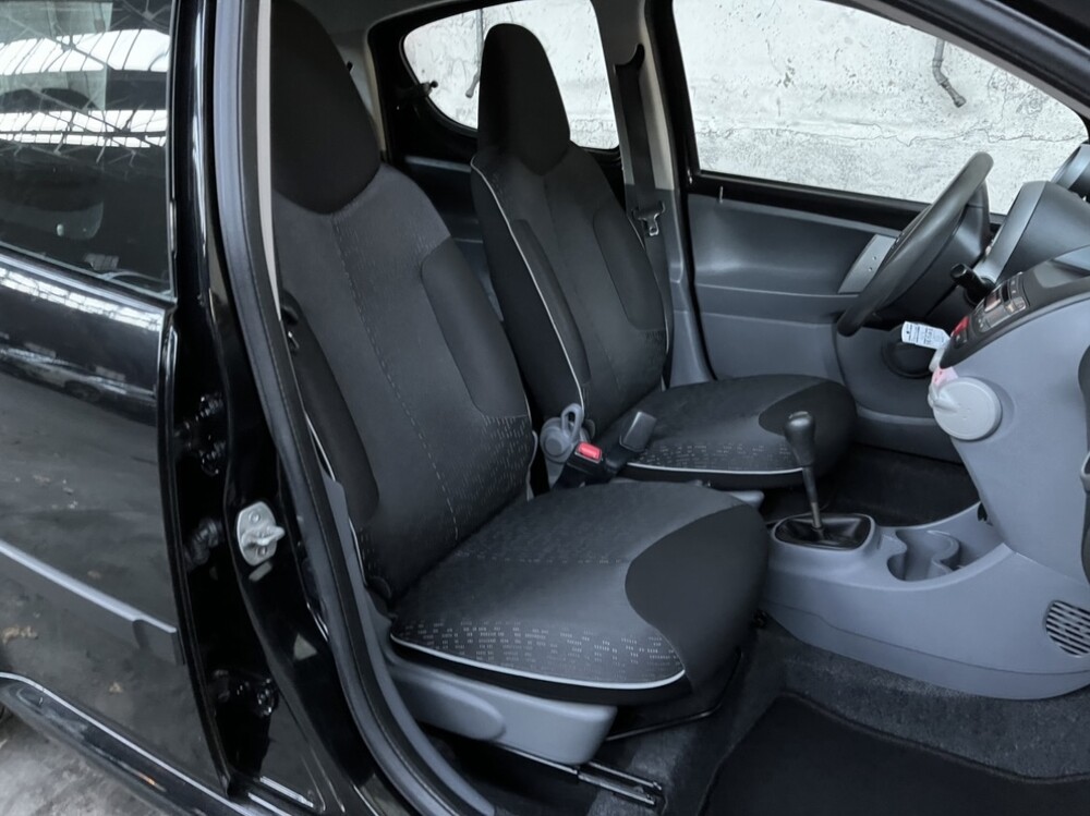 Peugeot 107 1.0-12V XS 68hp 2012 -Orig. GB-, 38-TLR-2