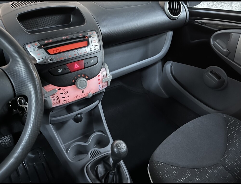 Peugeot 107 1.0-12V XS 68hp 2012 -Orig. GB-, 38-TLR-2