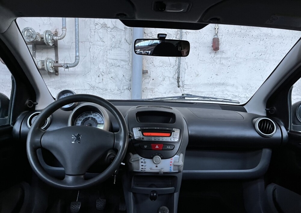 Peugeot 107 1.0-12V XS 68hp 2012 -Orig. GB-, 38-TLR-2