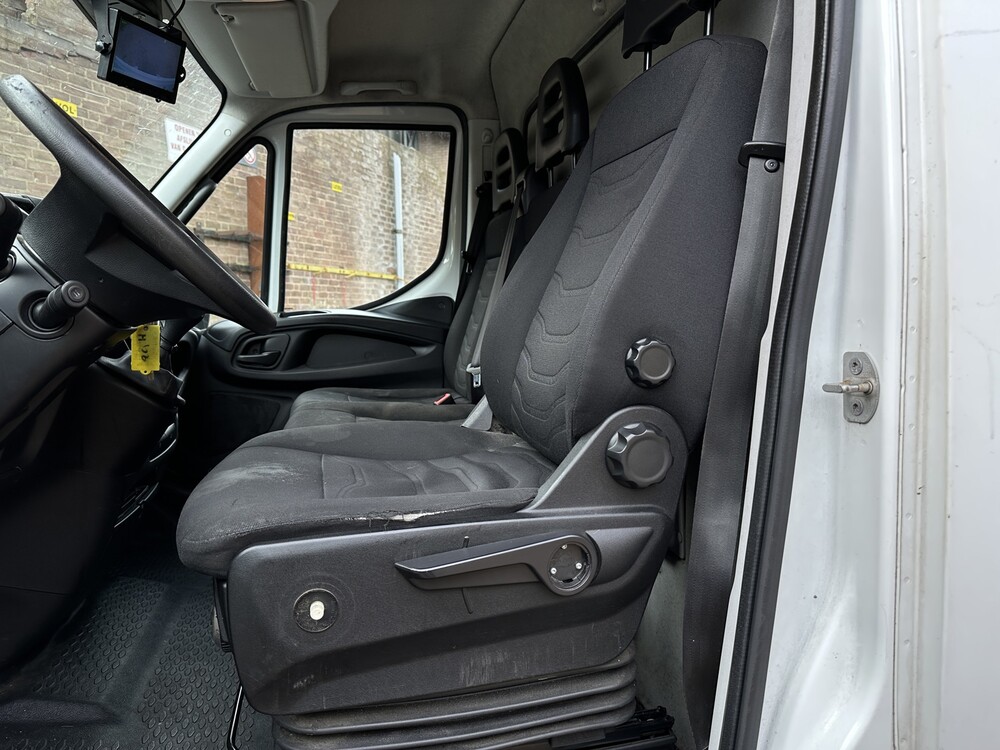 Iveco Daily 35S13V 2.3 410 H3 126PS 2016, VDF-24-H