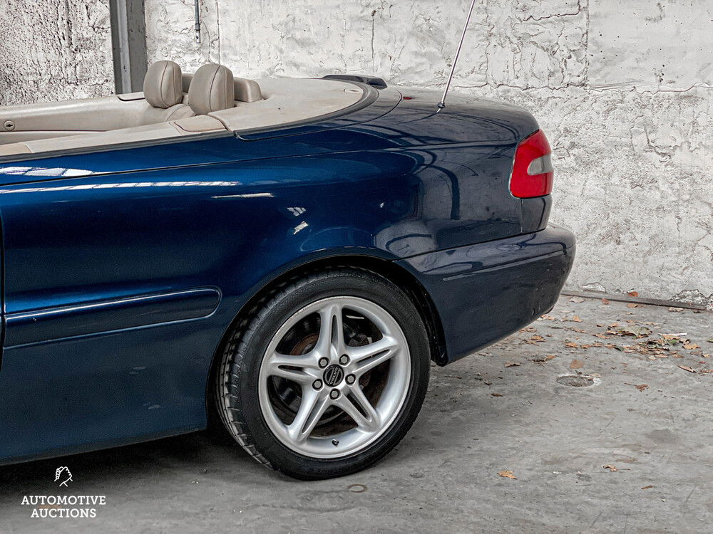 Volvo C70 Cabriolet 2.3 T5 Luxus 239PS 2000, 51-RJ-BZ