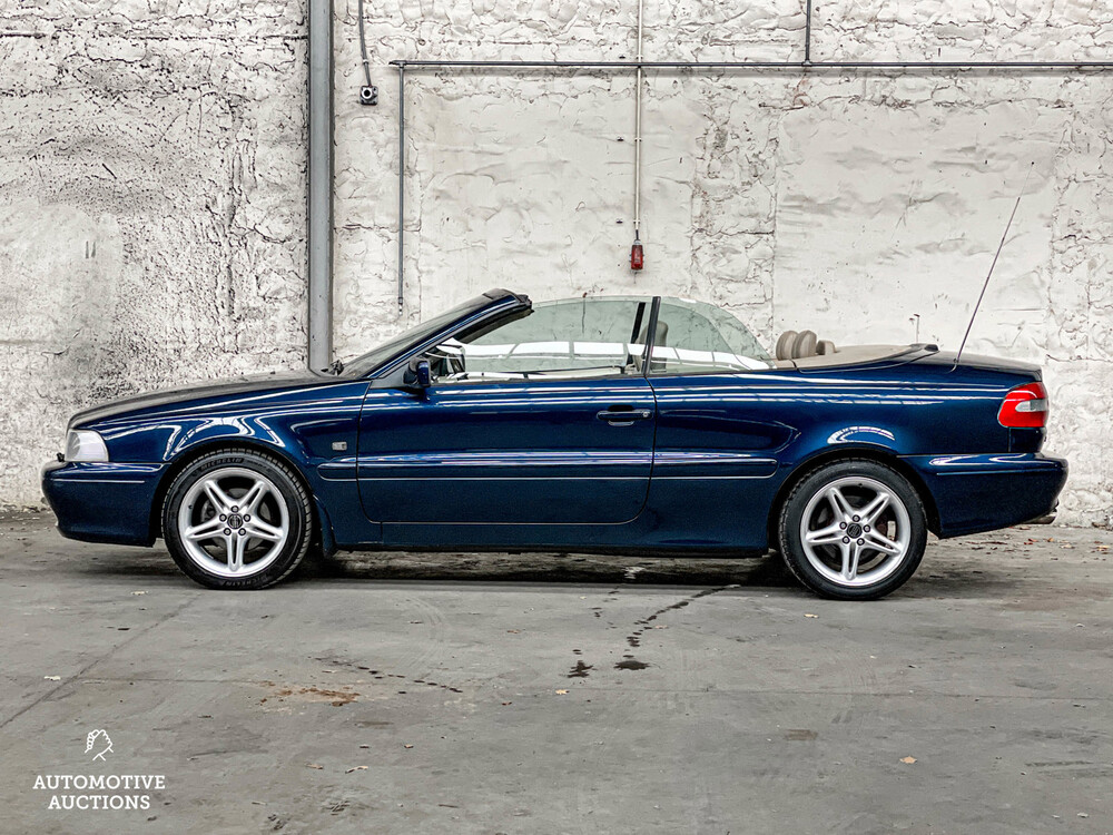 Volvo C70 Cabriolet 2.3 T5 Luxus 239PS 2000, 51-RJ-BZ