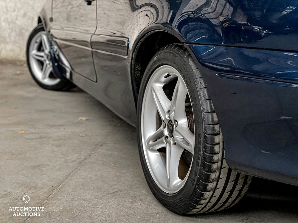 Volvo C70 Cabriolet 2.3 T5 Luxus 239PS 2000, 51-RJ-BZ