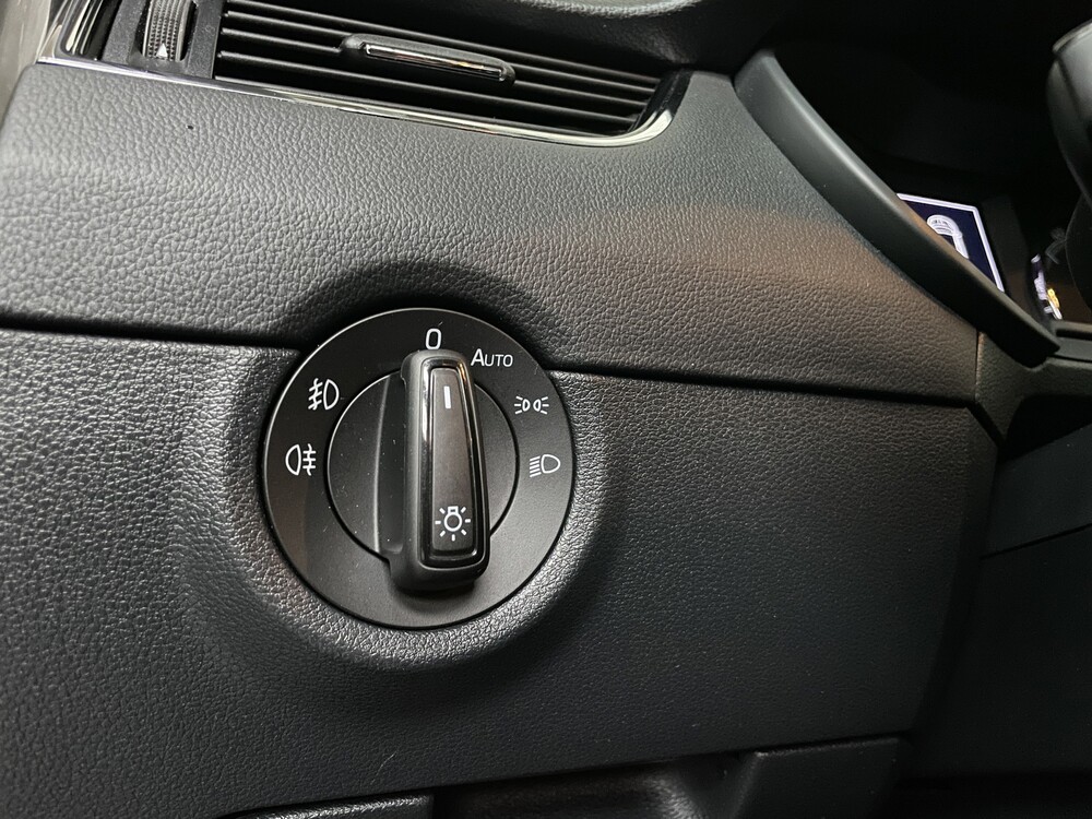 Skoda Octavia Combi 1.0 TSI Grt Amb. Bns 116PS 2019 -Orig. NL-, XR-784-V