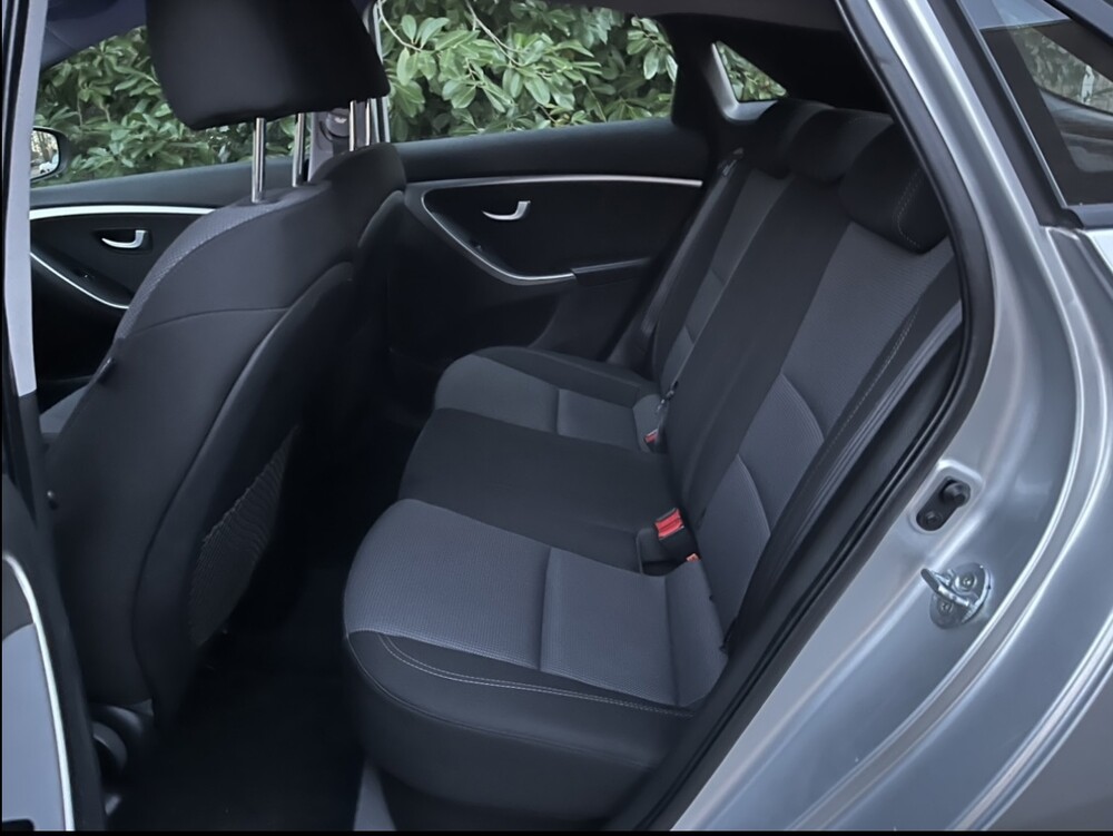 Hyundai i30 CW 1.4i i-Motion 99PS 2012, 5-XBN-02