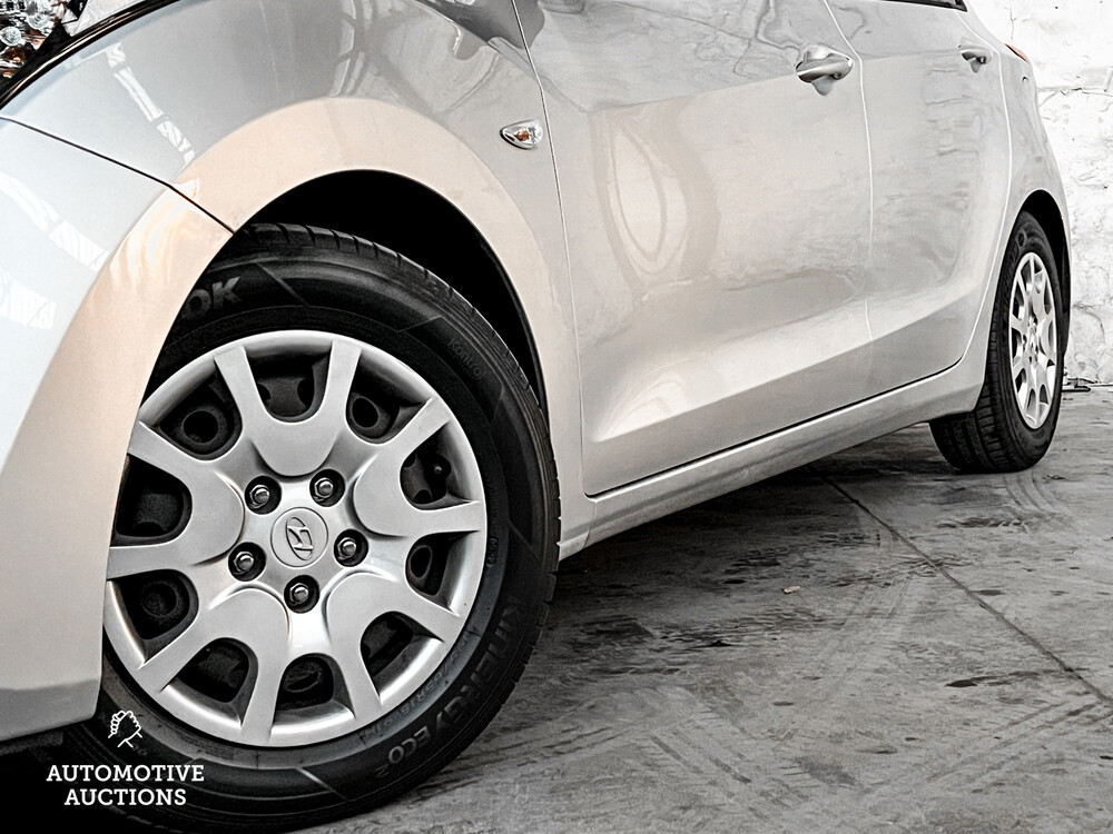 Hyundai i30 CW 1.4i i-Motion 99PS 2012, 5-XBN-02