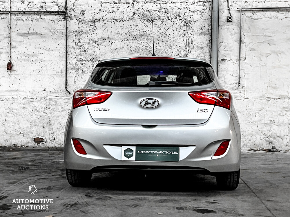 Hyundai i30 CW 1.4i i-Motion 99PS 2012, 5-XBN-02