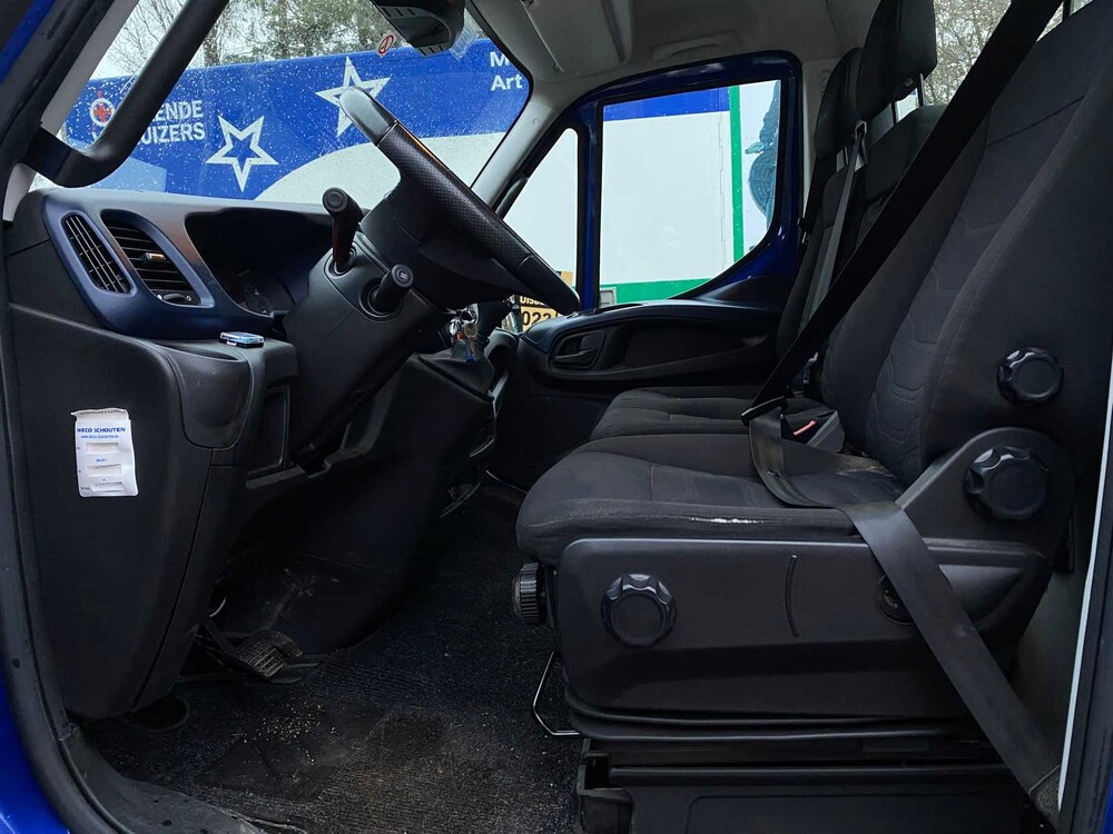 Iveco 40C18 179PS 2019 -Orig. NL-, V-630-VZ