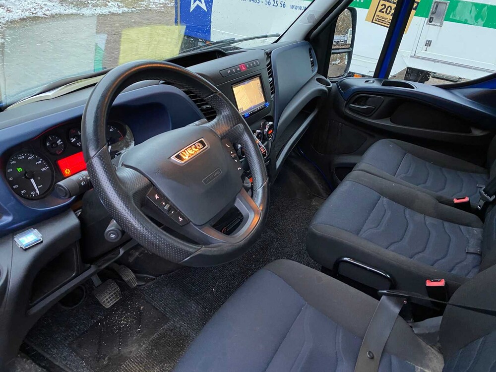 Iveco 40C18 179PS 2019 -Orig. NL-, V-630-VZ