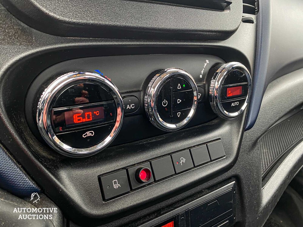 Iveco 40C18 179PS 2019 -Orig. NL-, V-630-VZ