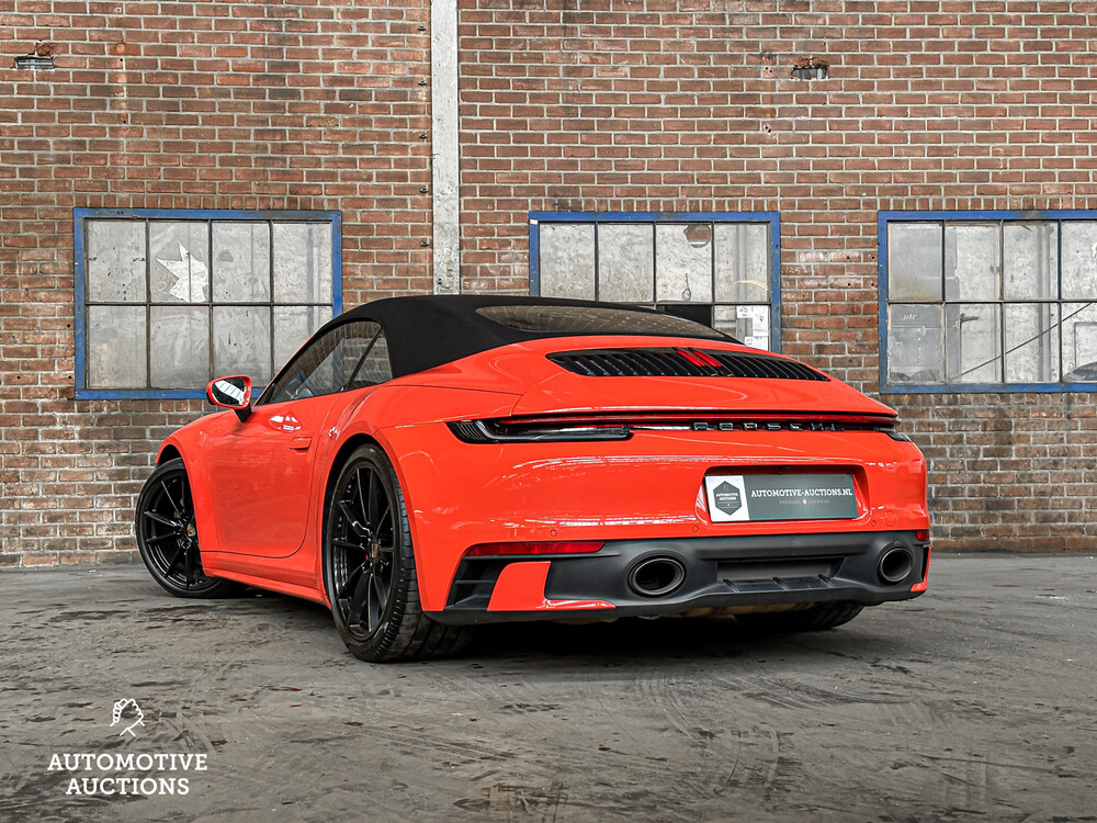 Porsche 911 Carrera S Cabriolet Sport-Design Sport-Chrono 450PS 2020-MJ 992 NW-Modell, J-293-FL