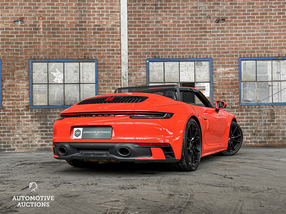 Porsche 911 Carrera S Cabriolet Sport-Design Sport-Chrono 450PS 2020-MJ 992 NW-Modell, J-293-FL