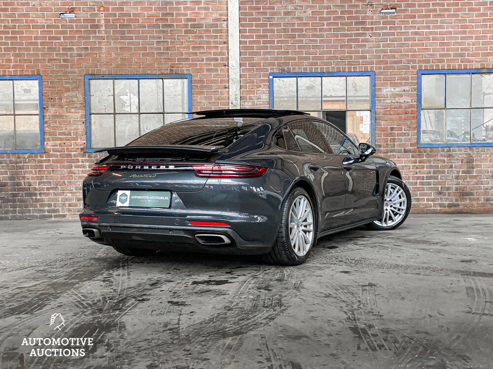 Porsche Panamera 4 E-Hybrid 2.9 V8 462hp Sport-Chrono 2018, L-650-GT
