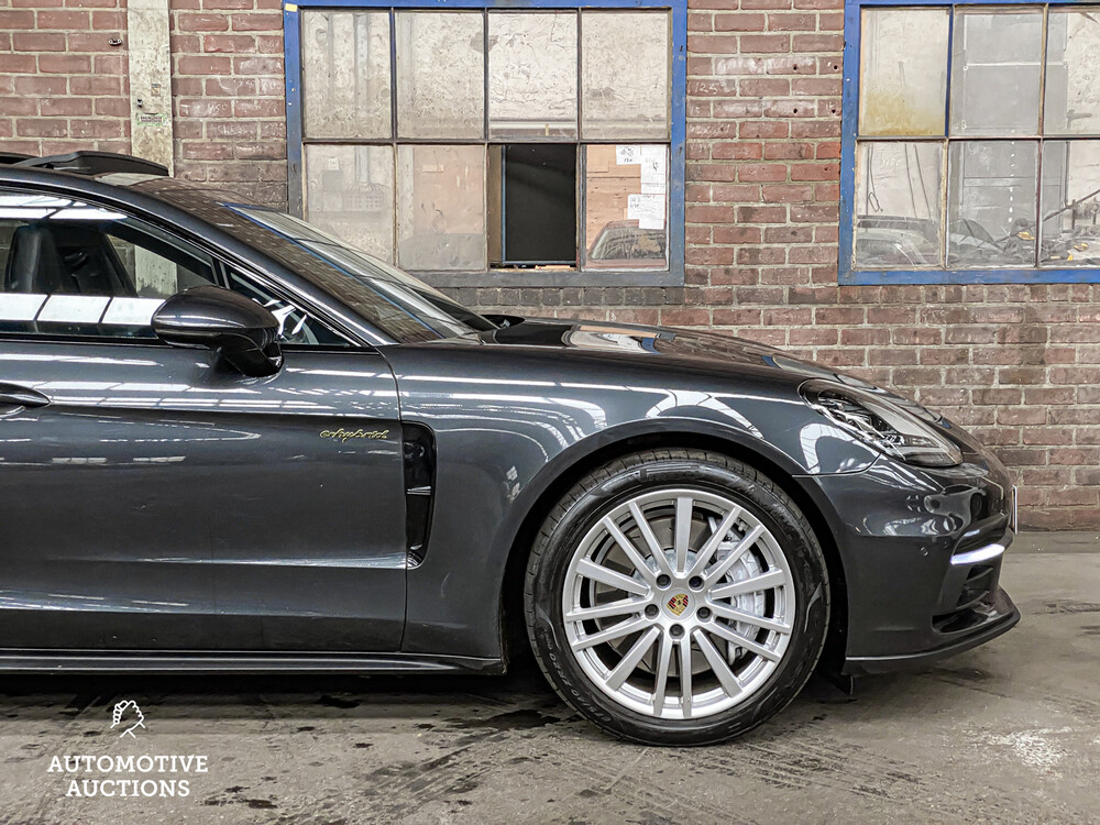 Porsche Panamera 4 E-Hybrid 2.9 V8 462hp Sport-Chrono 2018, L-650-GT