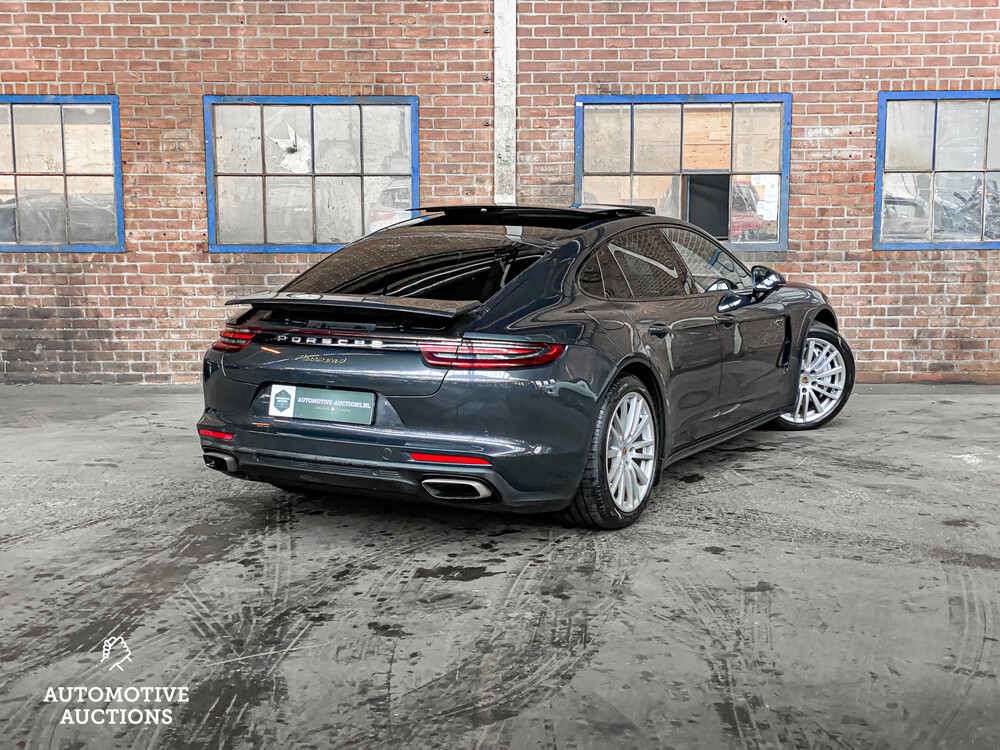 Porsche Panamera 4 E-Hybrid 2.9 V8 462hp Sport-Chrono 2018, L-650-GT