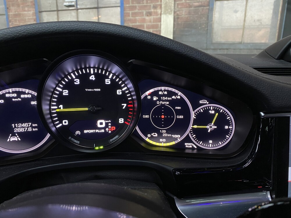 Porsche Panamera 4 E-Hybrid 2.9 V8 462hp Sport-Chrono 2018, L-650-GT