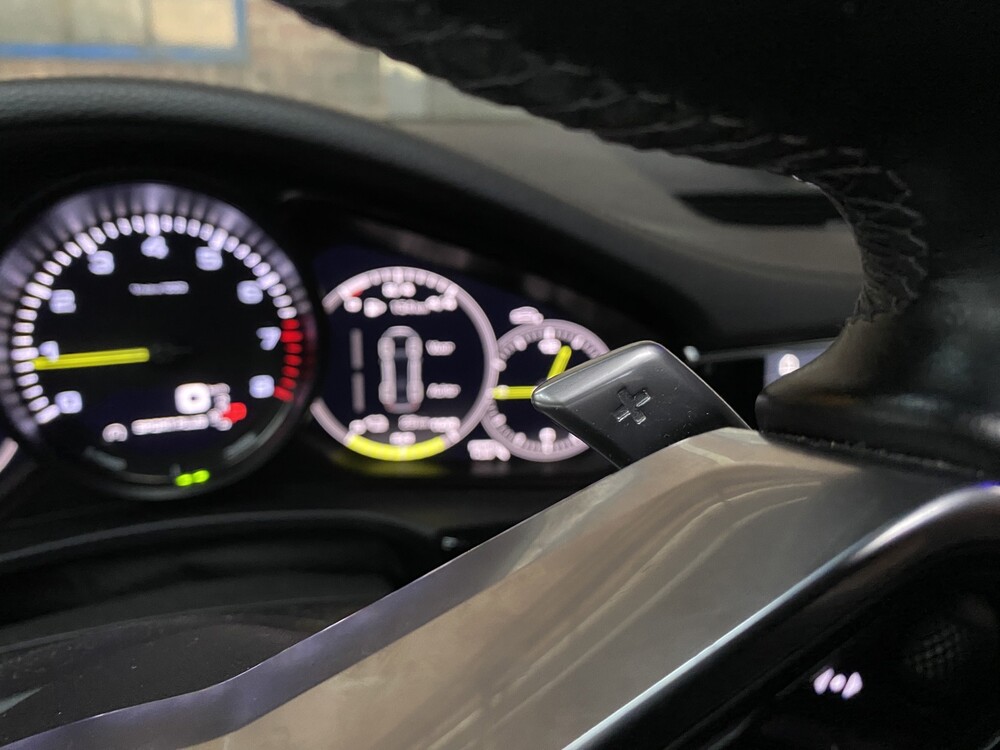 Porsche Panamera 4 E-Hybrid 2.9 V8 462hp Sport-Chrono 2018, L-650-GT