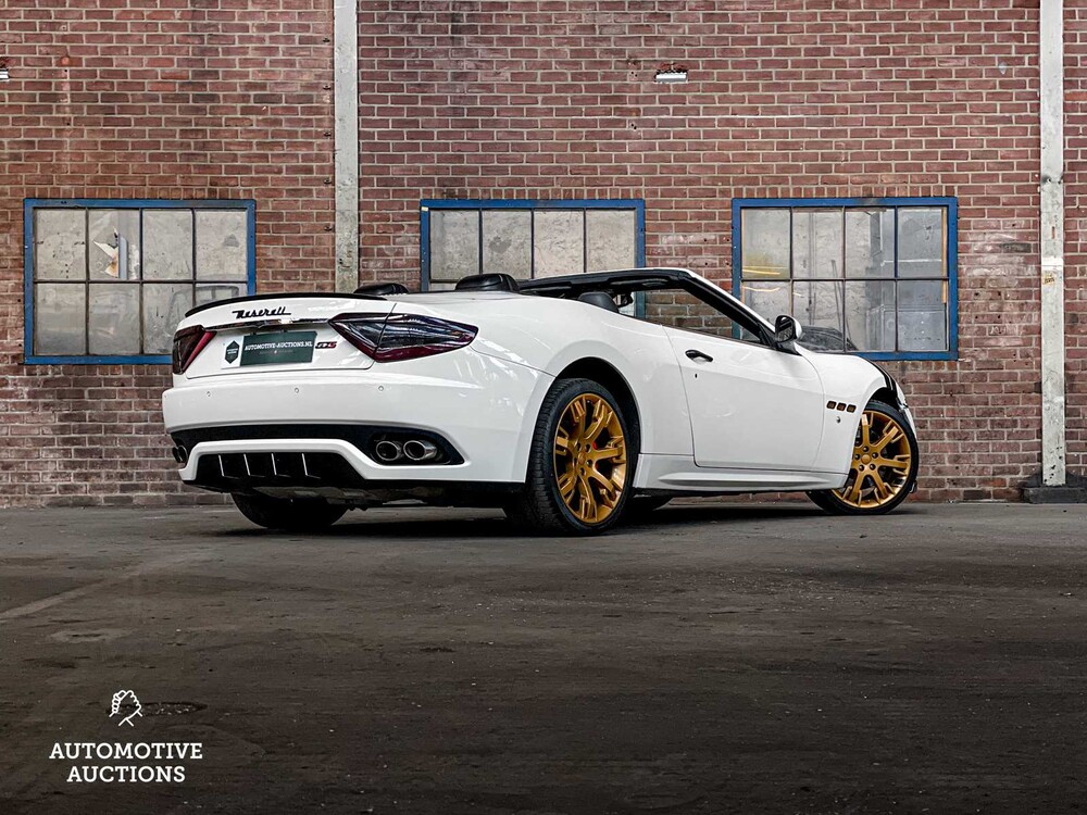 Maserati GranCabrio 4.7 460hp 2010