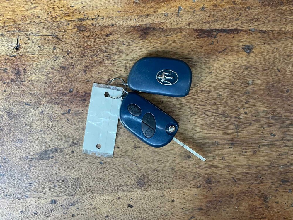 Maserati GranCabrio 4.7 460hp 2010