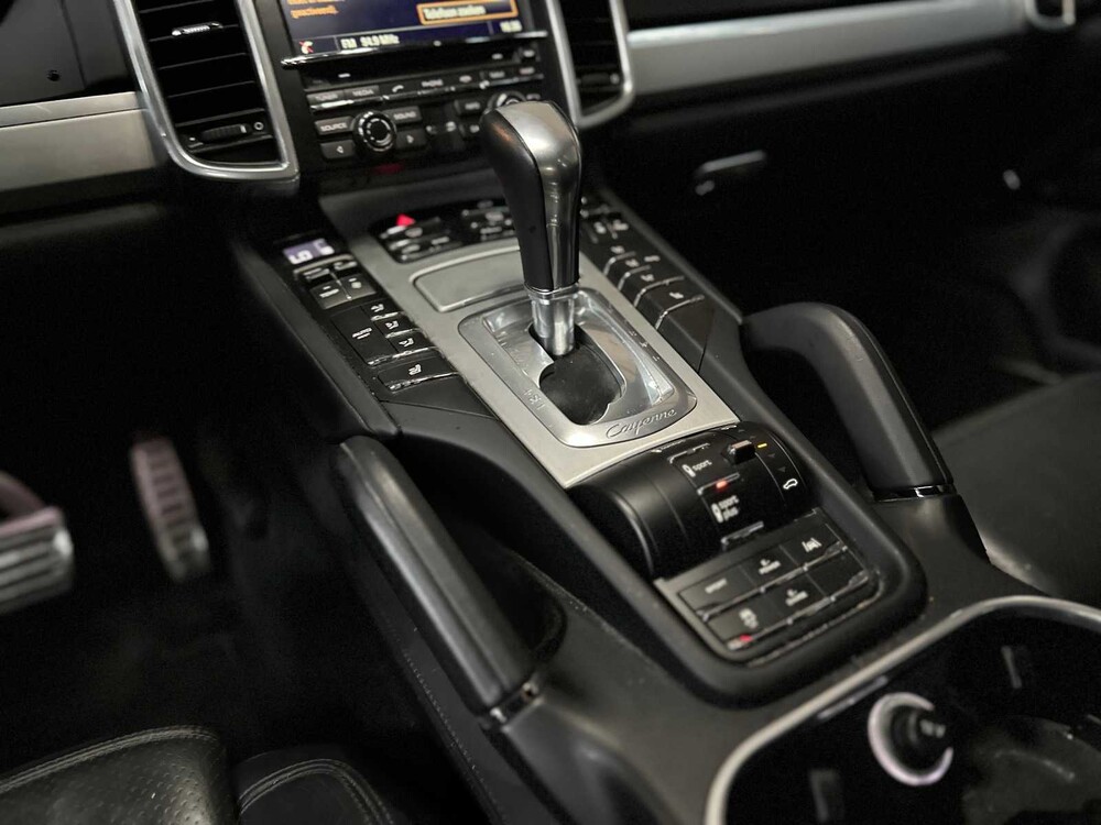 Porsche Cayenne S E-Hybrid 3.0 V6 416hp 2015 -Orig. EN- Plug-In Hybrid, HF-230-S