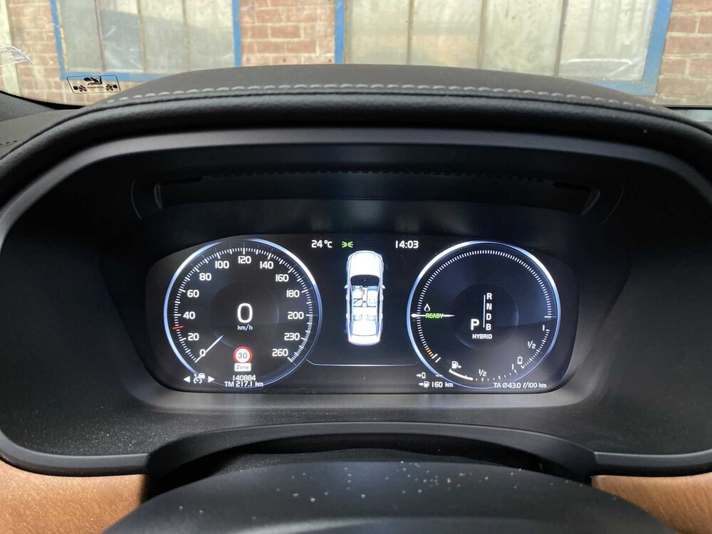 Volvo S90 2.0 T8 AWD Beschriftung 320PS 2017, ZL-677-D